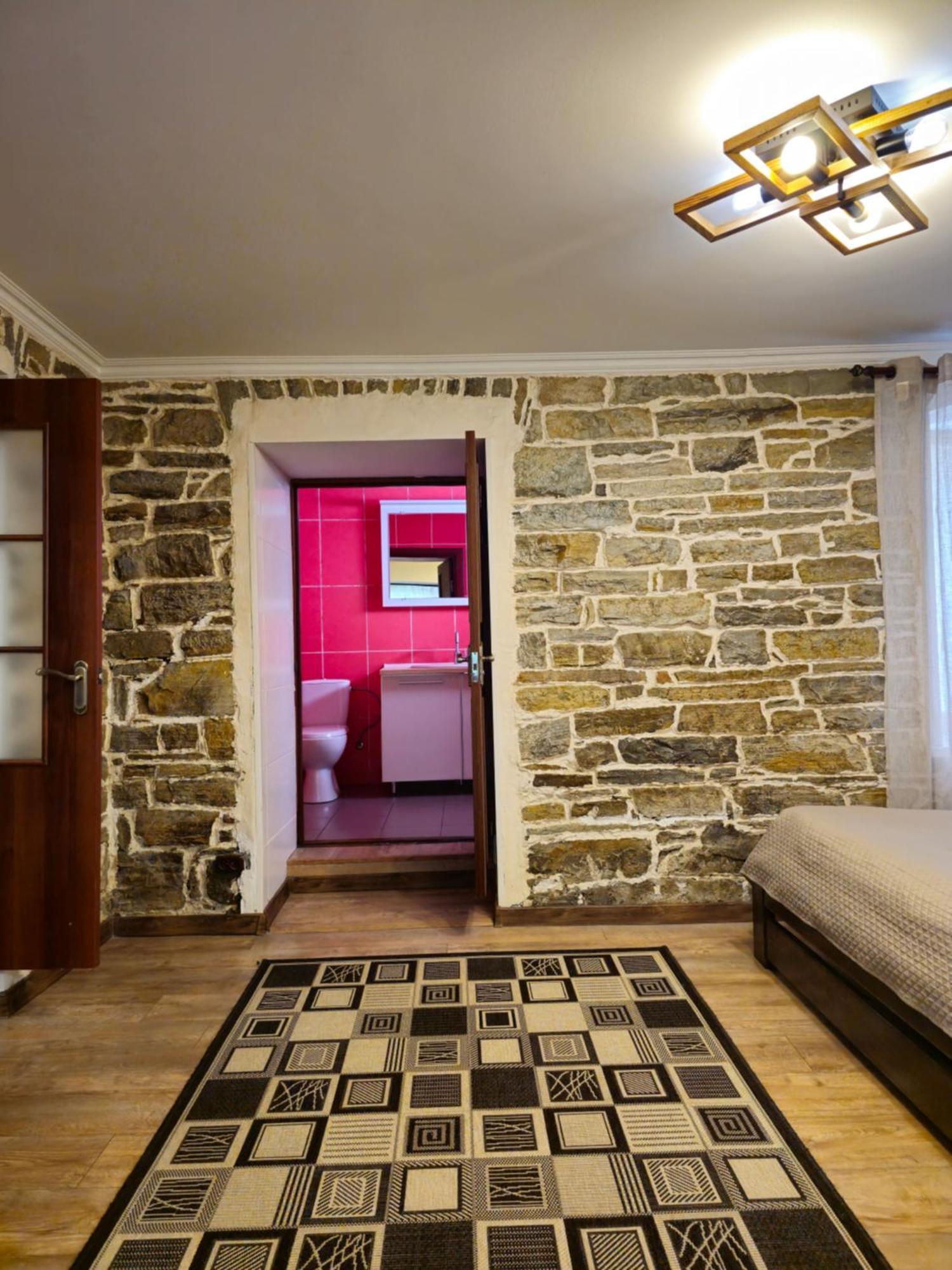 Apartment Kvartura Z Dvorukom *